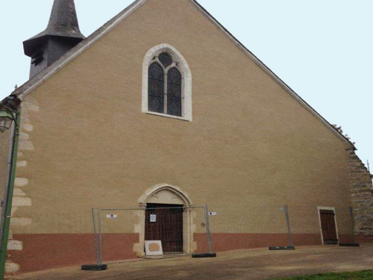 Ravalement de façade d'une église au mortier de chaux naturel Ravalement de façade d'une église au mortier de chaux naturel